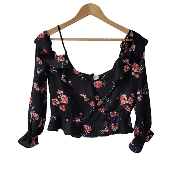 COLD Shoulder Cropped Black Floral Flowy Blouse Top - Picture 5 of 8
